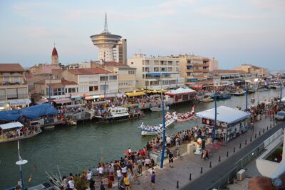 Les joutes languedociennes - Agrandir l'image 2 sur 10, fenêtre modale