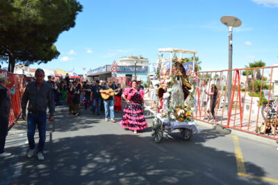 Défilé du Rocio - Agrandir l'image 13 sur 15, fenêtre modale