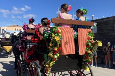 Défilé du Rocio - Agrandir l'image 15 sur 15, fenêtre modale