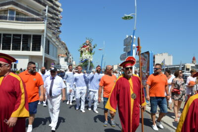 Agrandir l'image 27 sur 45, fenêtre modale