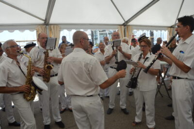 Agrandir l'image 38 sur 45, fenêtre modale