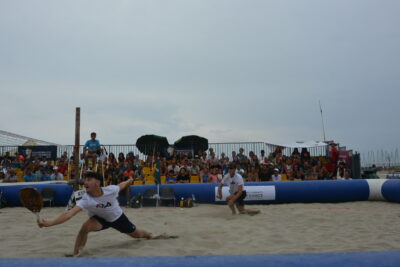 Agrandir l'image 12 sur 49, fenêtre modale