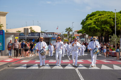 Agrandir l'image 2 sur 23, fenêtre modale