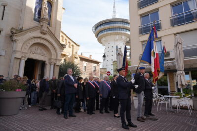 Agrandir l'image 3 sur 39, fenêtre modale