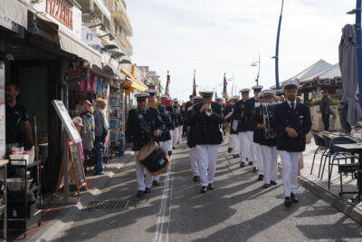 Agrandir l'image 9 sur 39, fenêtre modale