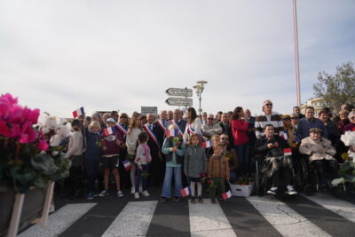 Agrandir l'image 12 sur 39, fenêtre modale