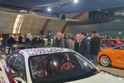 Agrandir l'image 8 sur 28, fenêtre modale