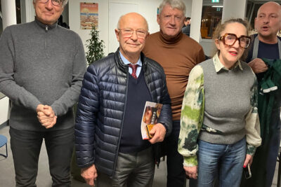 Agrandir l'image 1 sur 2, fenêtre modale