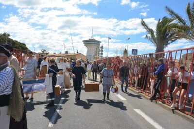 Agrandir l'image 32 sur 50, fenêtre modale