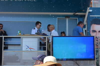 Agrandir l'image 2 sur 90, fenêtre modale