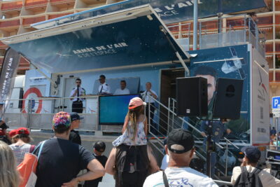 Agrandir l'image 4 sur 90, fenêtre modale