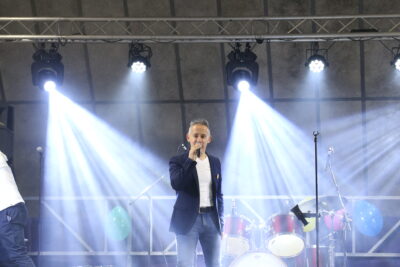 Agrandir l'image 8 sur 26, fenêtre modale