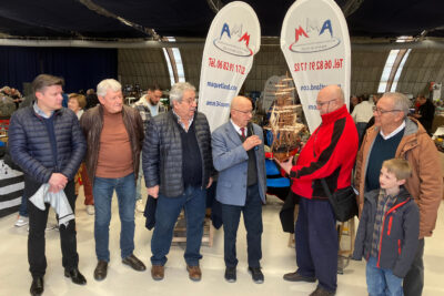 Agrandir l'image 2 sur 2, fenêtre modale