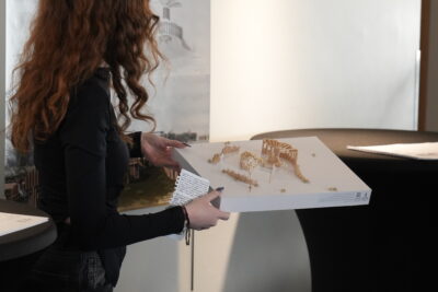 Agrandir l'image 7 sur 16, fenêtre modale