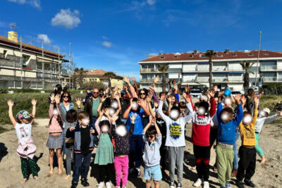 Agrandir l'image 1 sur 2, fenêtre modale