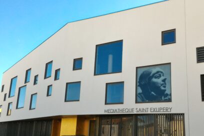 Photo de la Médiathèque Saint-Exupéry - Agrandir l'image, fenêtre modale